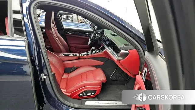 Porsche Panamera (971) 2020 Синий из Кореи, фото 2