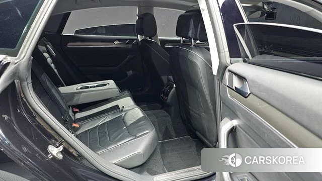 Volkswagen Arteon 2019 Черный из Кореи, фото 2