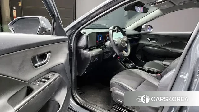 Hyundai Kona (SX2) 2023 Серый из Кореи, фото 2