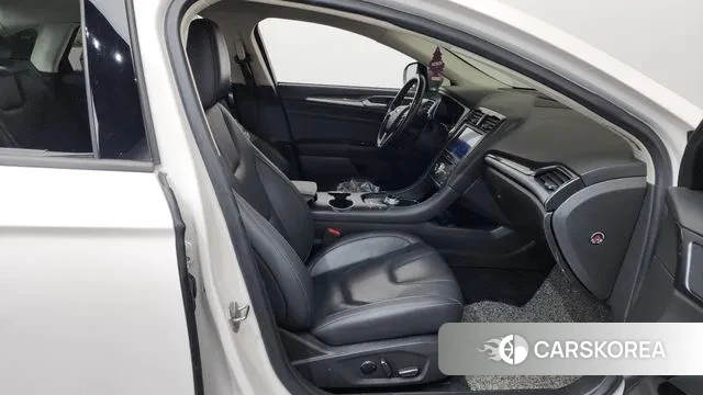 Ford Mondeo 4th Generation 2020 Белый из Кореи, фото 2