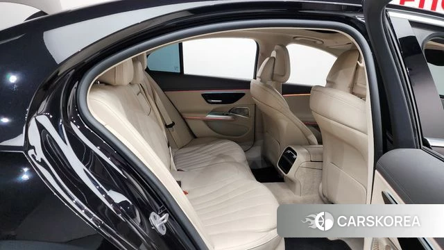 Mercedes-Benz E-Class W214 2024 Черный из Кореи, фото 2