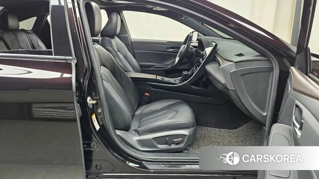 Toyota Avalon 5th Generation 2019 Коричневый из Кореи, фото 2