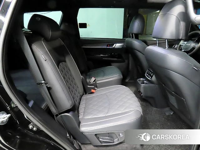 Kia Mohave Master 2023 Черный из Кореи, фото 2