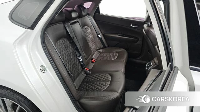 Kia The New K5 2nd generation 2018 Белый из Кореи, фото 2