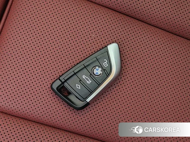 BMW 4 series 2025 Серебристо-серый из Китая, фото 2