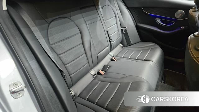 Mercedes-Benz C-Class W205 2019 Серебристо-серый из Кореи, фото 2