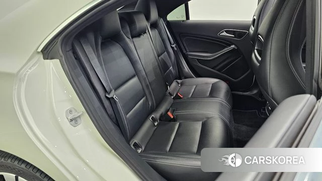 Mercedes-Benz CLA-Class C117 2018 Белый из Кореи, фото 2