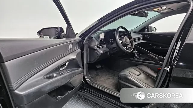 Hyundai Avante (CN7) 2021 Черный из Кореи, фото 2