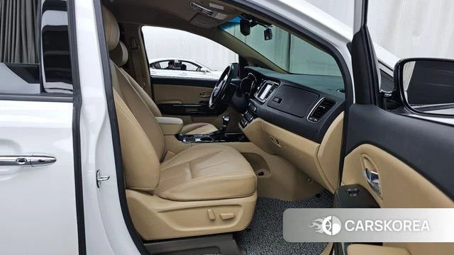 Kia The New Carnival 2020 Белый из Кореи, фото 2