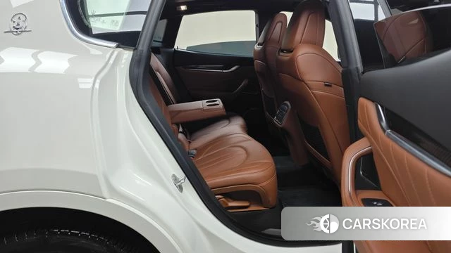Maserati Levante 2020 Белый из Кореи, фото 2