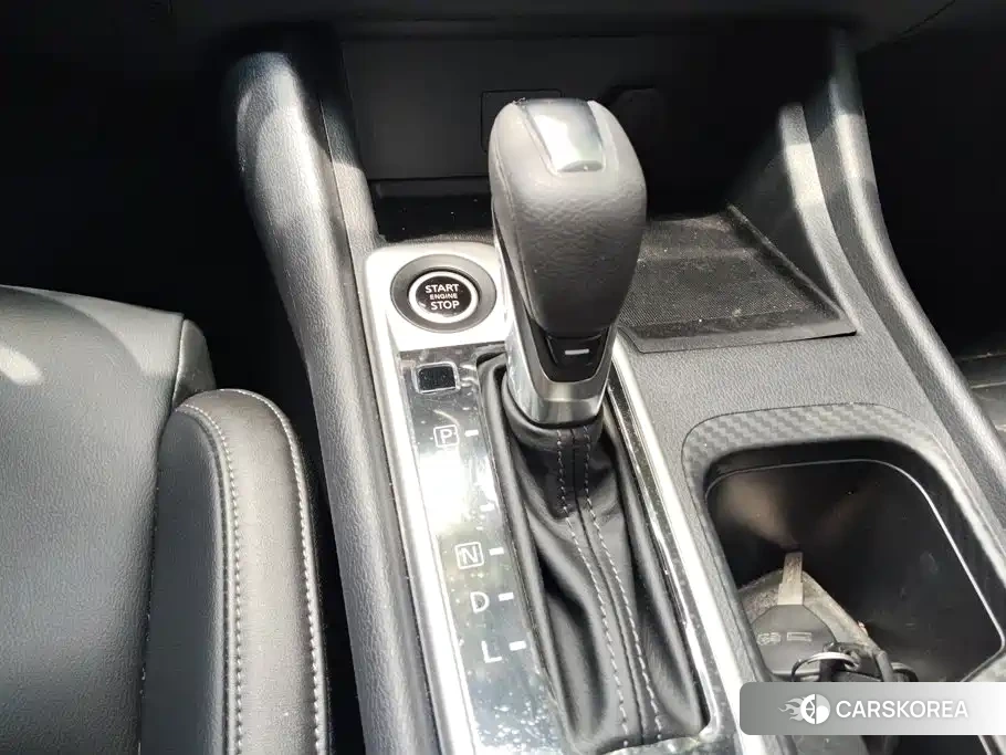 Nissan Sylphy 2026 Белый из Китая, фото 2