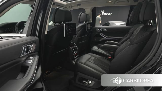 BMW X7 (G07) 2021 Черный из Кореи, фото 2