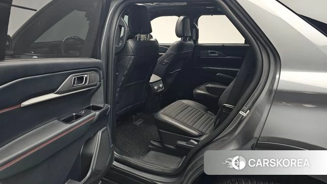 Ford Explorer 6th Generation 2025 Серый из Кореи, фото 2