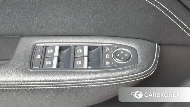 Renault Korea (Samsung) XM3 2022 Красный из Кореи, фото 2