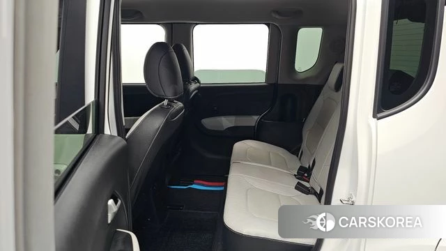 Kia The New Kia Ray 2022 Белый из Кореи, фото 2