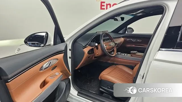 Genesis GV70 2023 Белый из Кореи, фото 2