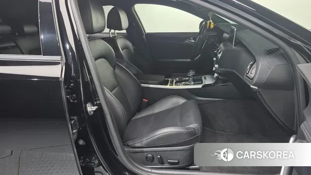 Kia Stinger 2020 Черный из Кореи, фото 2