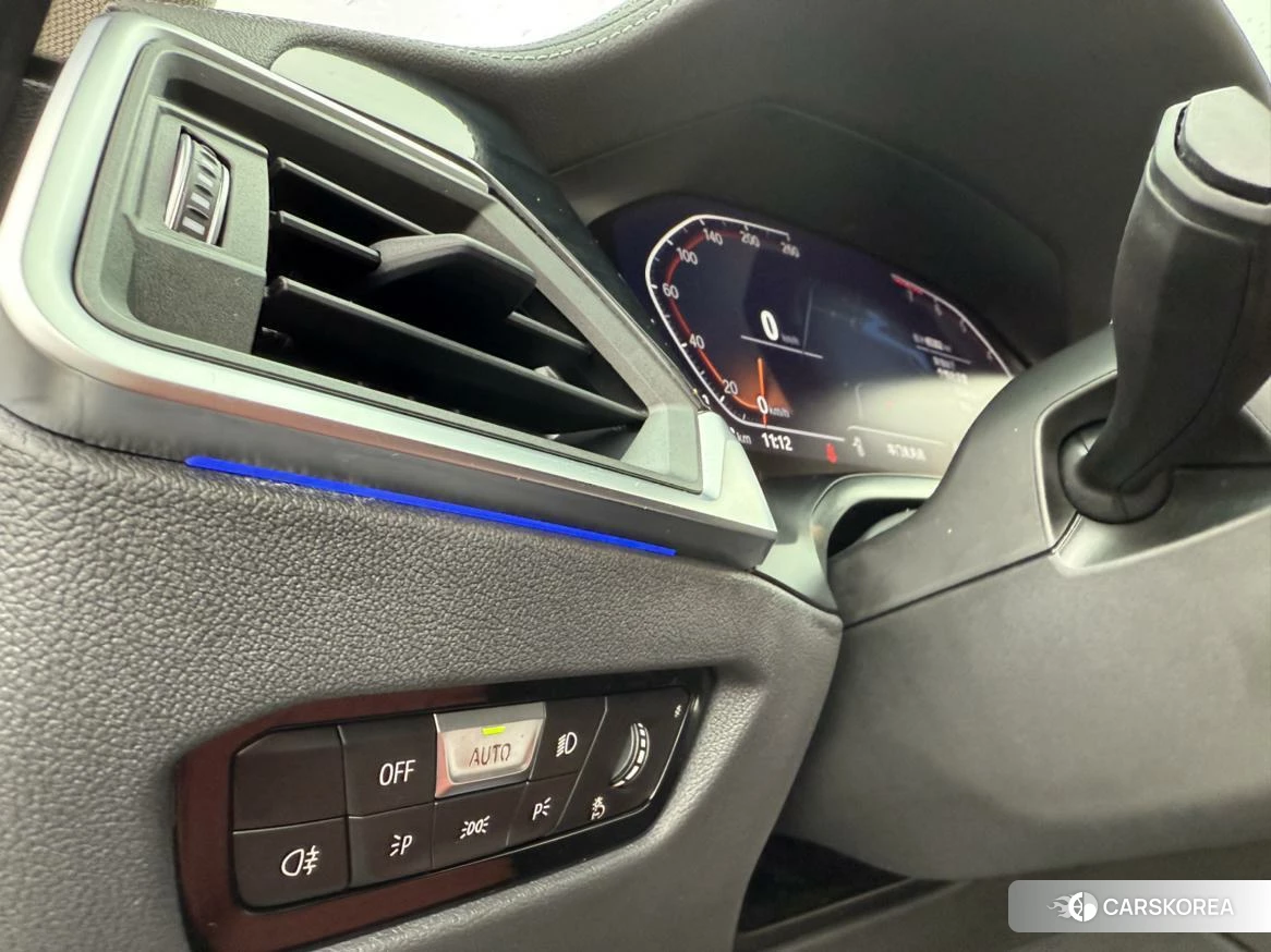 BMW 3 series 2022 Белый из Китая, фото 2