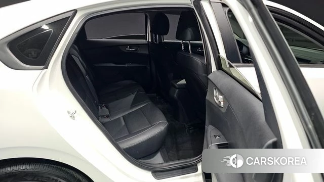 Kia Come New K3 2021 Белый из Кореи, фото 2