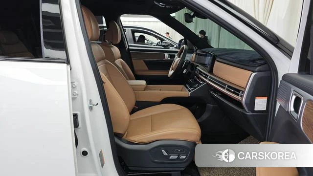 Hyundai Santa Fe (MX5) 2023 Белый из Кореи, фото 2