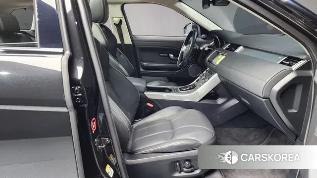 Land Rover Range Rover Evoque 2018 Черный из Кореи, фото 2