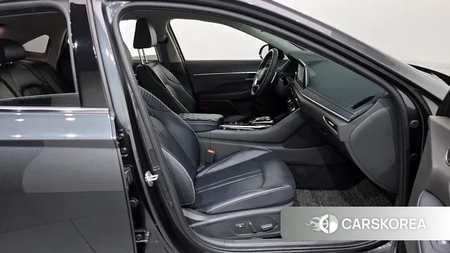 Hyundai Sonata (DN8) 2020 Серый из Кореи, фото 2