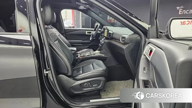 Ford Explorer 6th Generation 2019 Черный из Кореи, фото 2