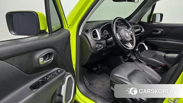 Jeep Renegade 2018 Светло-зеленый из Кореи, фото 2