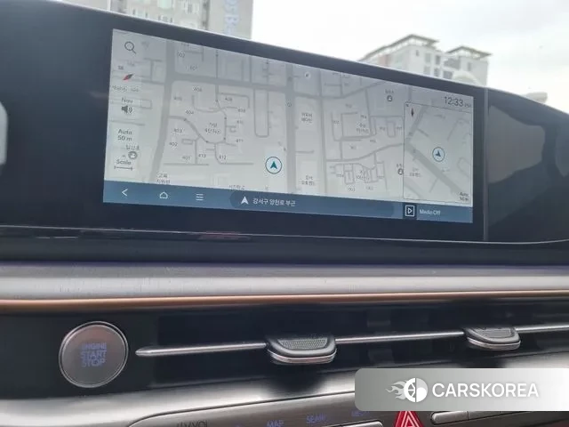 Hyundai Grandeur Hybrid (GN7) 2023 Белый из Кореи, фото 2