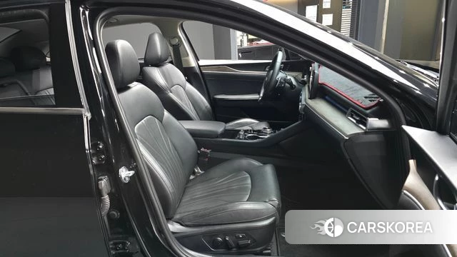Kia K5 3rd generation 2021 Черный из Кореи, фото 2