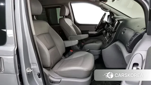 Hyundai The New Grand Starex 2020 Серебряный из Кореи, фото 2