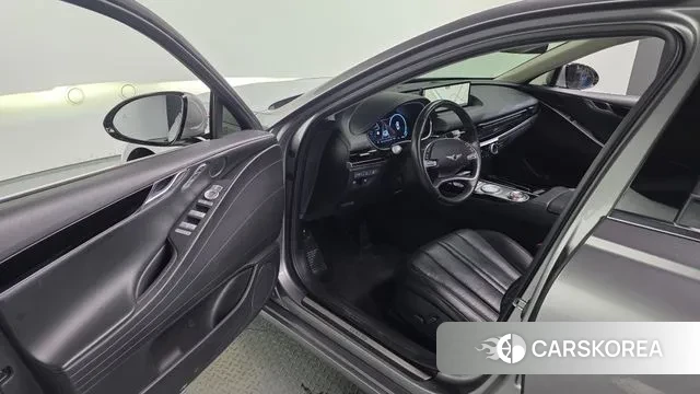 Genesis G80 (RG3) 2021 Серебряный из Кореи, фото 2