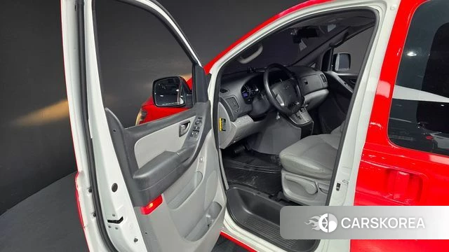 Hyundai The New Grand Starex 2019 Красный из Кореи, фото 2