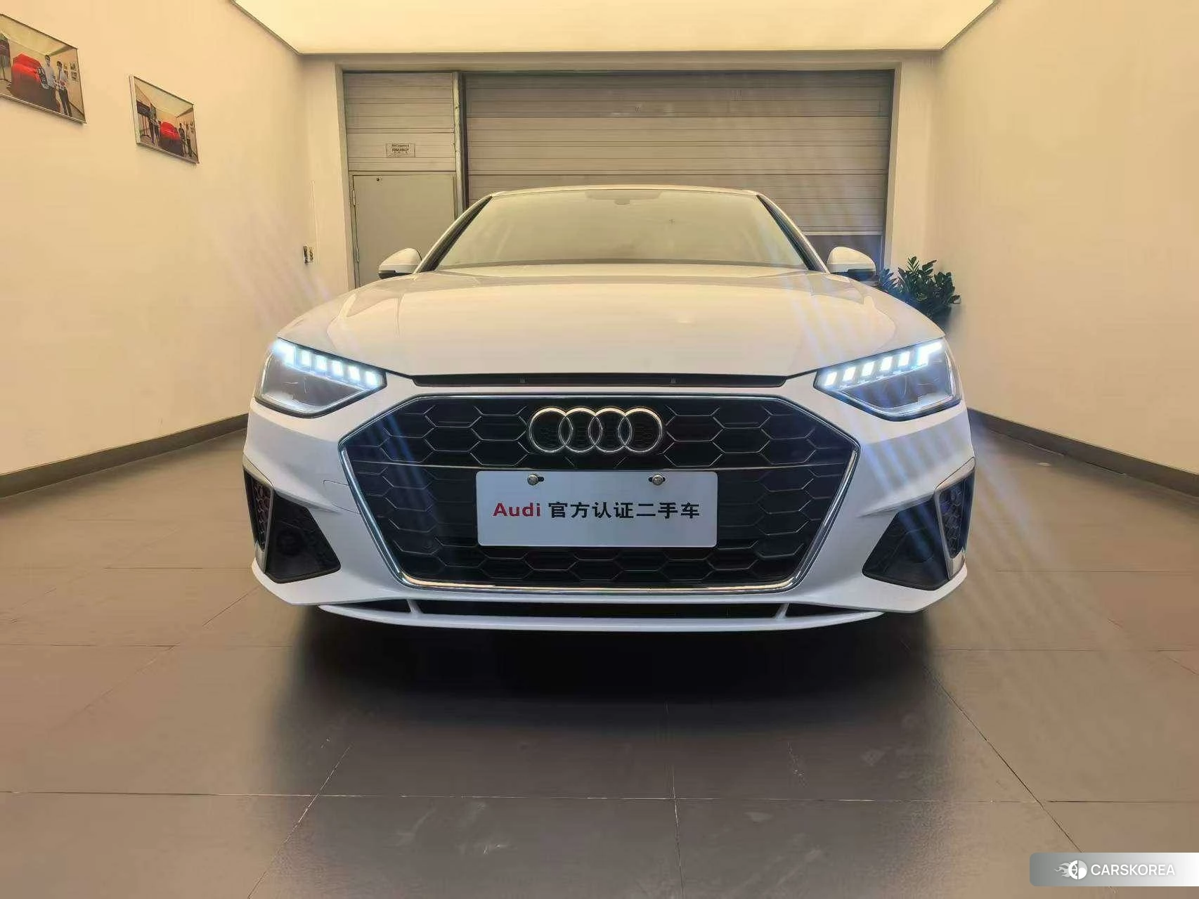 Audi A4L 2020 Белый из Китая, фото 2