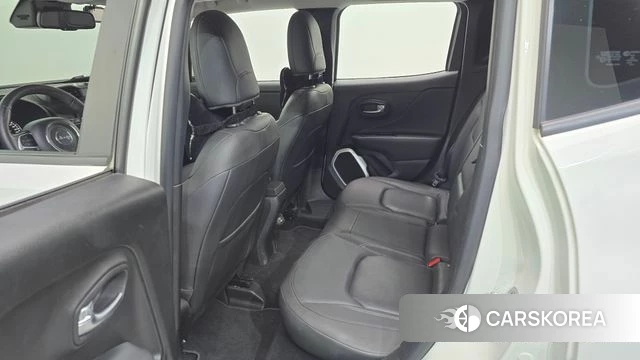 Jeep Renegade 2018 Белый из Кореи, фото 2