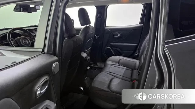 Jeep Renegade 2018 Серый из Кореи, фото 2