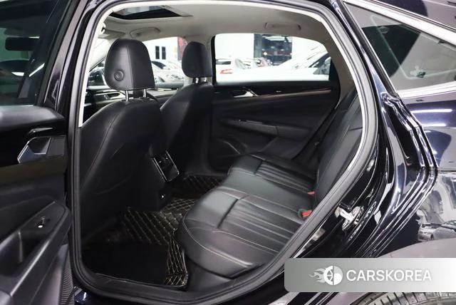 Volkswagen Passat 2021 Черный из Китая, фото 2