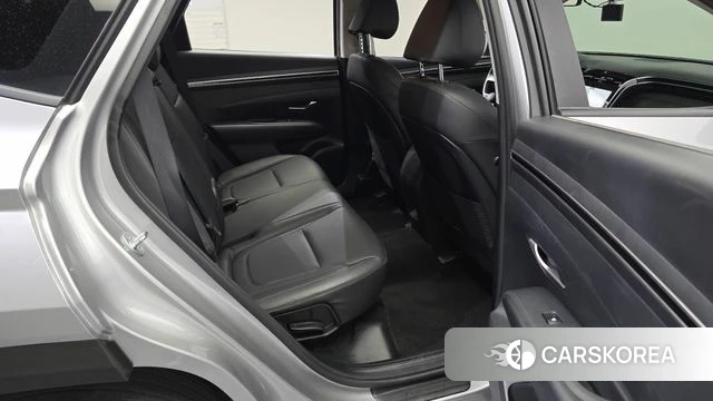 Hyundai Tucson (NX4) 2022 Серебряный из Кореи, фото 2