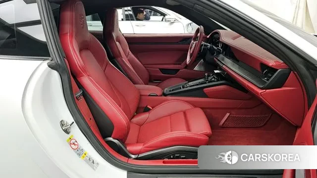 Porsche 911(992) 2023 Белый из Кореи, фото 2