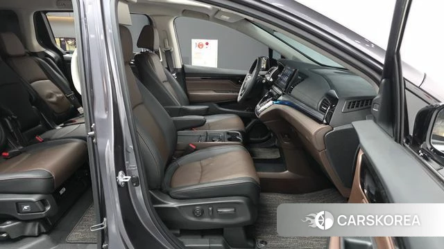 Honda Odyssey 2025 Серый из Кореи, фото 2