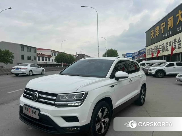 Volkswagen Tuyue 2022 Белый из Китая, фото 2