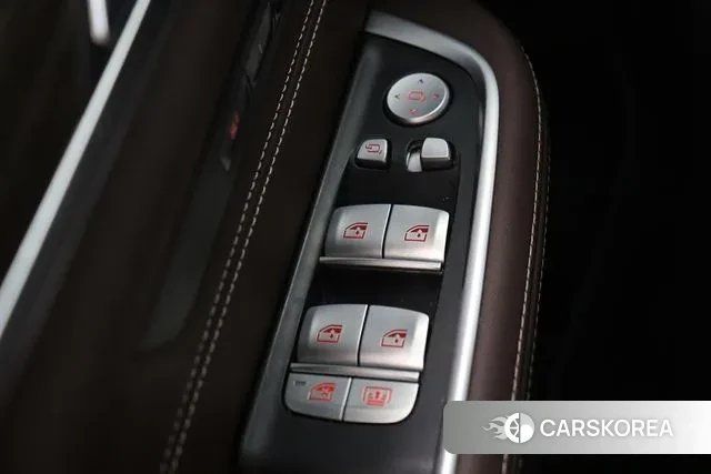 BMW 6 Series GT (G32) 2024 Белый из Кореи, фото 2