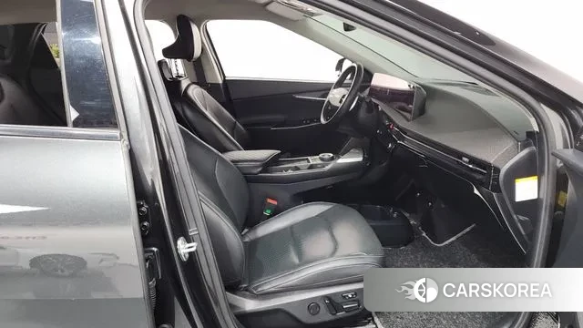 Kia EV6 2022 Серый из Кореи, фото 2