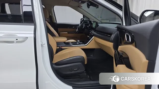 Kia Carnival 4th generation 2022 Белый из Кореи, фото 2