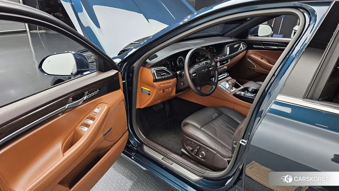 Genesis G90 2021 Синий из Кореи, фото 2