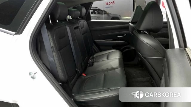 Hyundai The New Tucson Hybrid (NX4) 2025 Белый из Кореи, фото 2