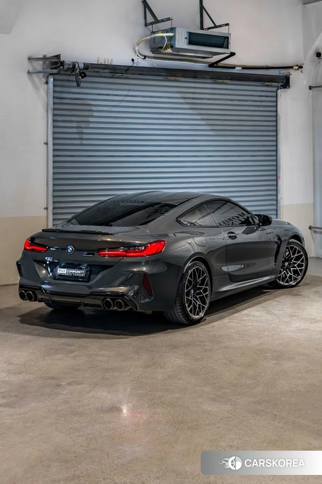 BMW M8 2021 Темно-серый из Китая, фото 2