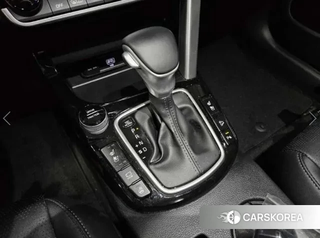 Kia Seltos 2022 Черный из Кореи, фото 2