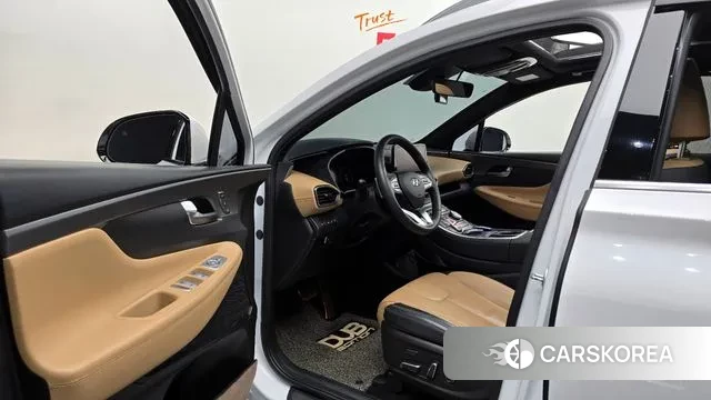 Hyundai The New Santa Fe 2021 Белый из Кореи, фото 2