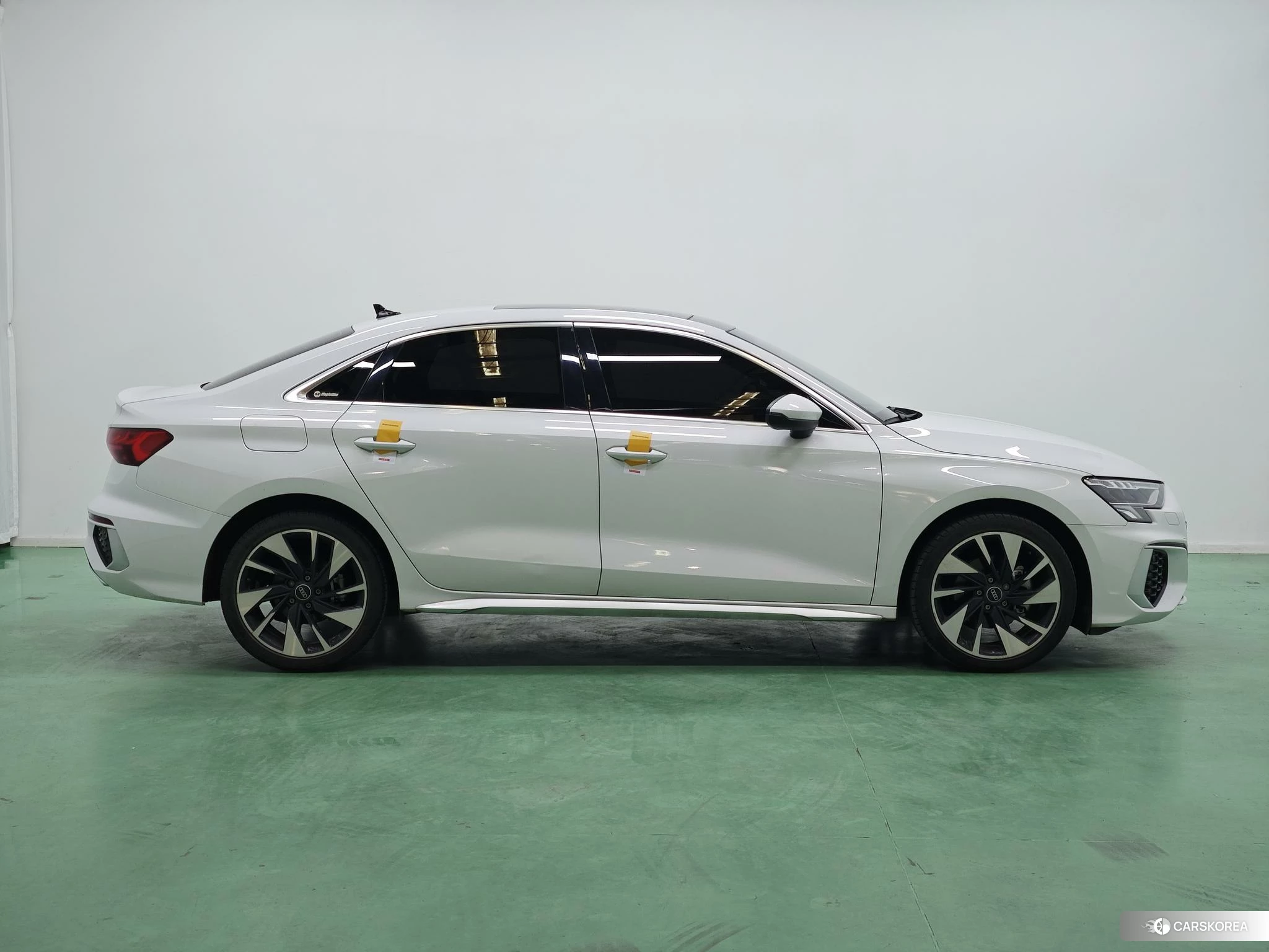 Audi A3 2022 Белый из Китая, фото 2